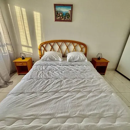 T2 Climatise Proche Avec Terrasse Et Garage - Fr-1-816-14 Apartmán *