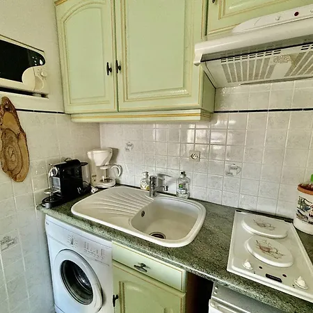 T2 Climatisé Proche Avec Terrasse Et Garage - Fr-1-816-14