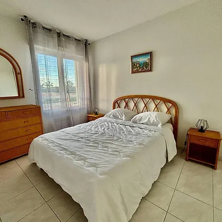 T2 Climatisé Proche Avec Terrasse Et Garage - Fr-1-816-14