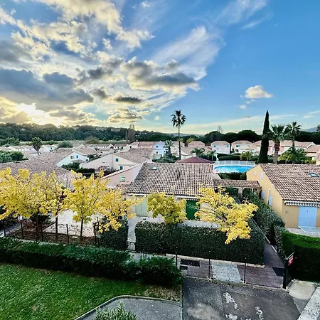 T2 Climatise Proche Avec Terrasse Et Garage - Fr-1-816-14 Apartmán