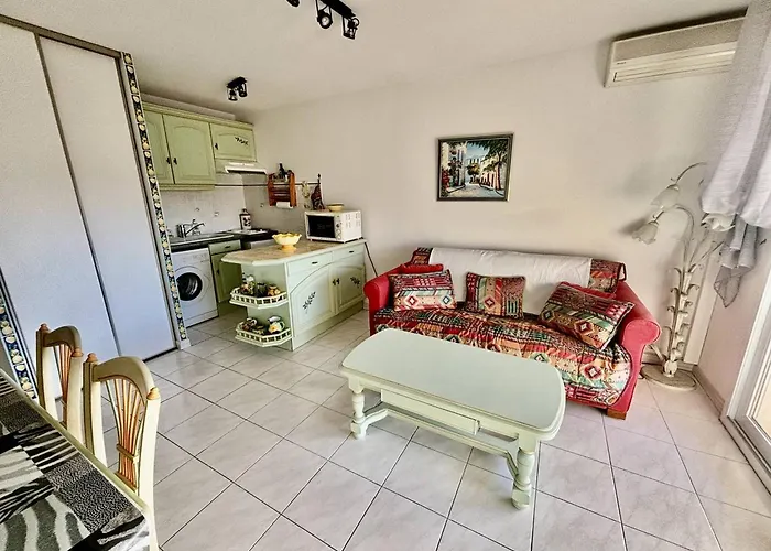 T2 Climatisé Proche Avec Terrasse Et Garage - Fr-1-816-14 Appartement *